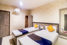 Hotel Chandra by OYO Rooms