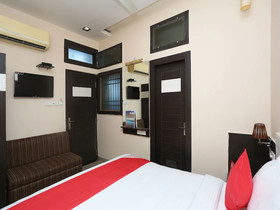 Hotel City Palace