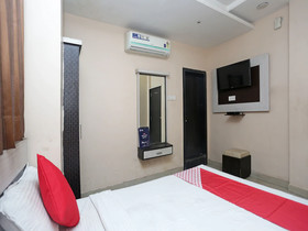 Hotel City Shine By OYO Rooms