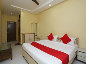 Hotel Madhuban