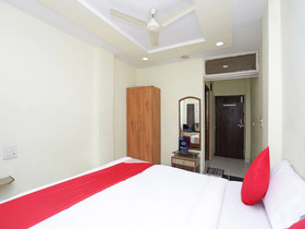 Hotel Madhuban