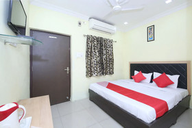 Hotel Multi Star By OYO Rooms
