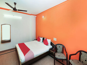 Hotel Ratan International