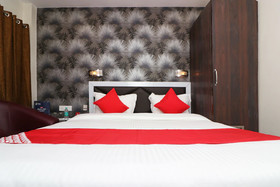 OYO 16919 Hotel Prerna