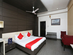 Queens Club Of India