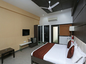 Queens Club Of India