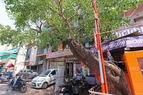 Shree Ganesh Guest House by OYO Rooms