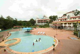 Khanvel Resort