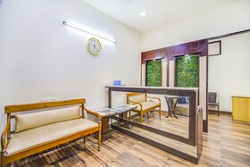 Aaron Castle by Fabhotels