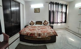 ADB Rooms Knights Inn