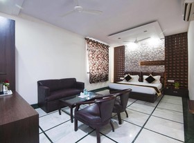 Apra Inn