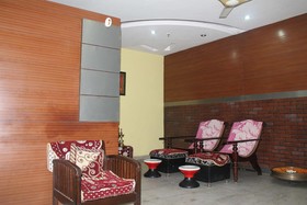 Apra Inn