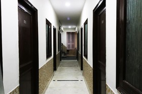 A R Palace by OYO Rooms