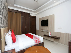 Hotel Almati Inn by OYO Rooms