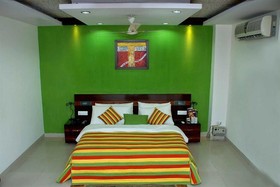 Chand Palace