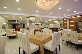 Chanson Hotels By OYO Rooms