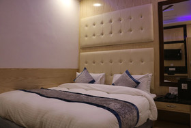 Hotel Cabana by Check In Room