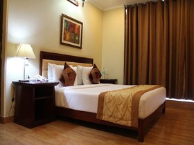 Clarks Inn Nehru Place