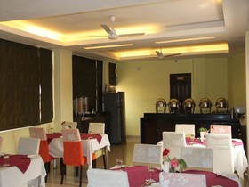 Clarks Inn Nehru Place