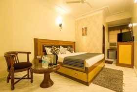 C Park Inn