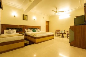 C Park Inn