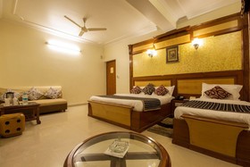C Park Inn