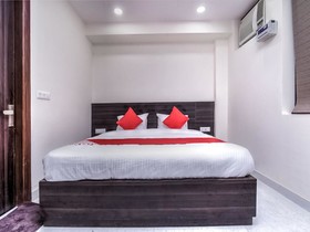 Dwarka Residency by OYO Rooms