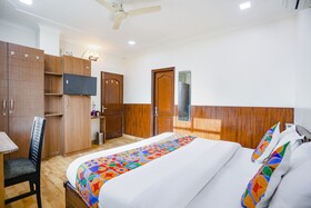 F9 Ghaziabad by Fabhotel