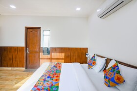 F9 Ghaziabad by Fabhotel