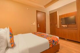 Fabhotel Prime Shanit