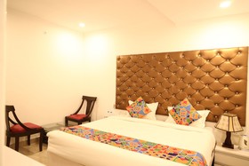 Farmhouse Inn