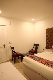 Farmhouse Inn