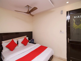 Gaurav Guest House by OYO