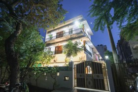 Golden Home Stay by OYO Rooms