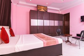 Golden Park By OYO Rooms