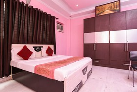 Golden Park By OYO Rooms