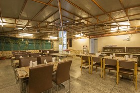 Grand Park Inn
