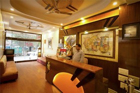 Grand Park Inn