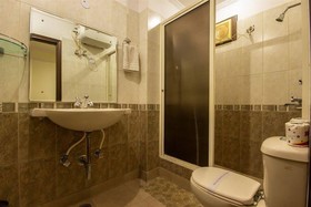 Grand Park Inn