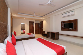 Grd Suites By OYO Rooms