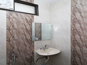 Hotel Aerosky Residency By OYO Rooms