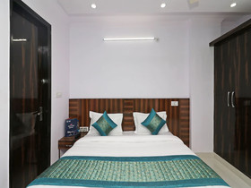 Hotel Aerosky Residency By OYO Rooms