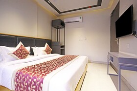 Hotel Applewood Delhi Airport