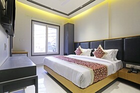 Hotel Applewood Delhi Airport