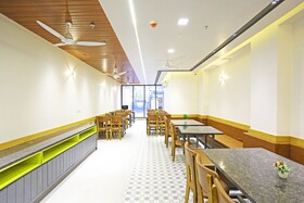 Hotel Applewood Delhi Airport