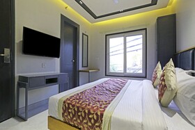 Hotel Applewood Delhi Airport