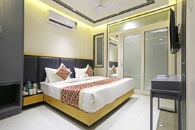Hotel Applewood Delhi Airport