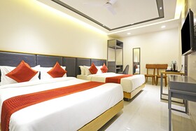 Hotel Applewood Delhi Airport