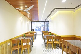 Hotel Applewood Delhi Airport