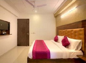 Hotel Ark Avalon- Near Delhi Airport